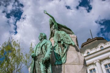 preseren statue ljubljana
